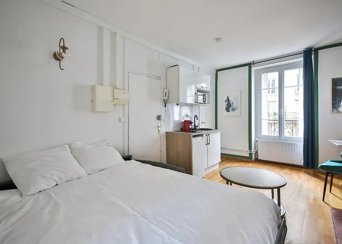 Daire 21#studio 2pers#sevres-lecourbe#necker Paris